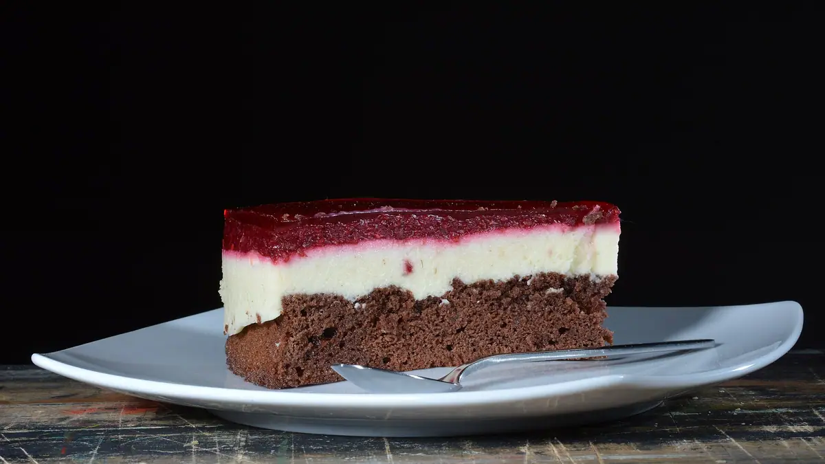 Cake and Roll – cake shop in Perry Barr, Birmingham